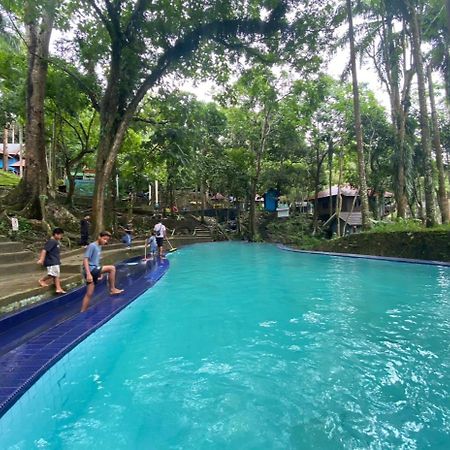 Hakata Lejja near Natural Hot spring Batu-Batu Bagian luar foto